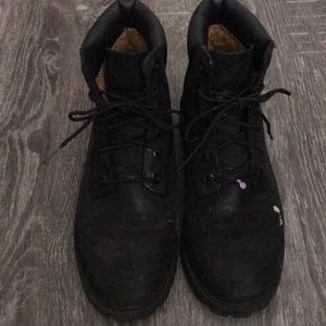 Black Timberlands
